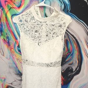 Macy’s white laced homecoming dress